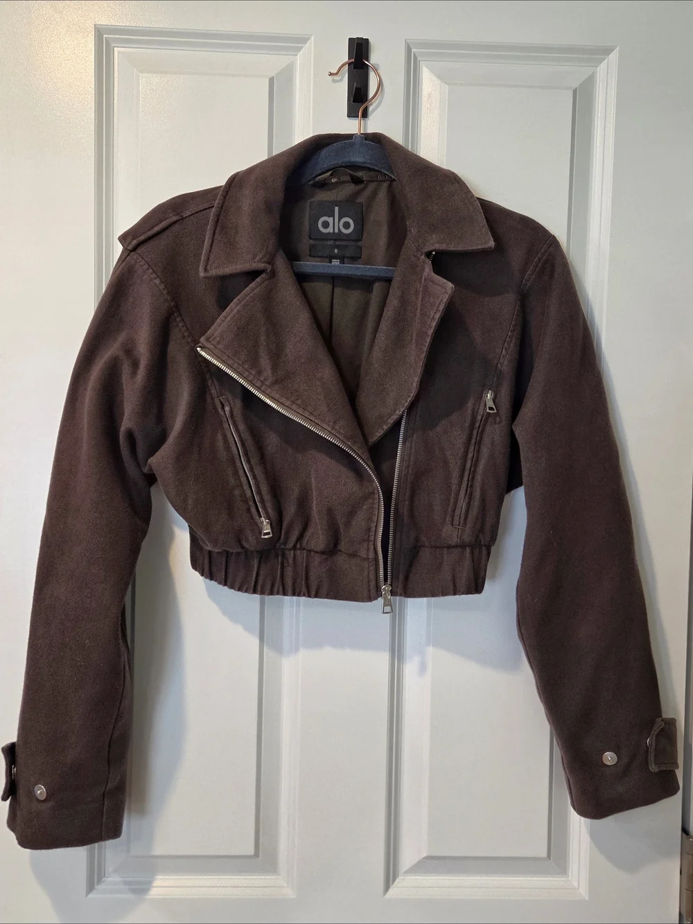 ALO Cropped Cosmopolitan Jacket - Espresso